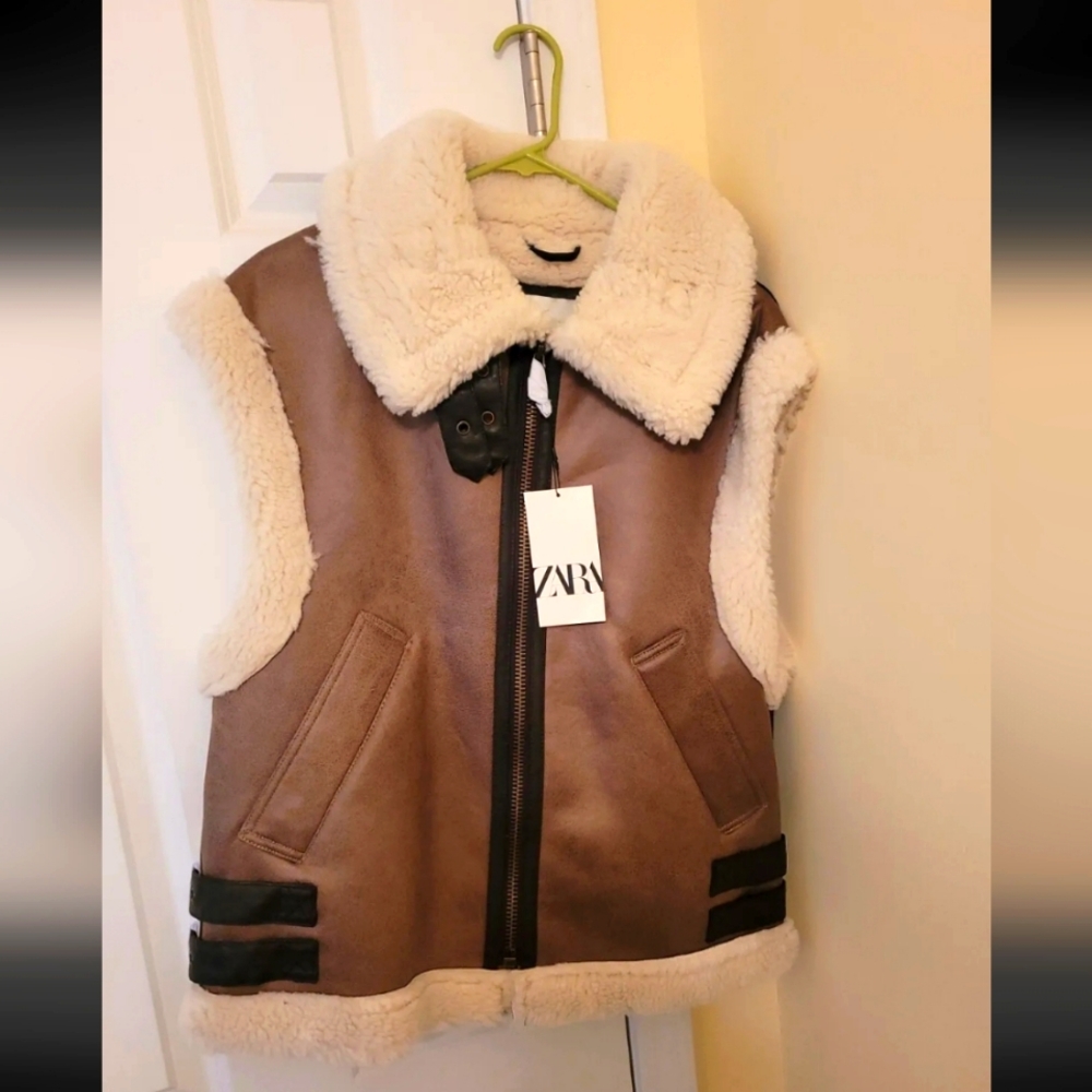Zara vest